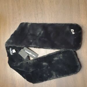 NWT KARL LANGERFELF PARIS FAUX FUR SCARF- COLLAR UNISEX